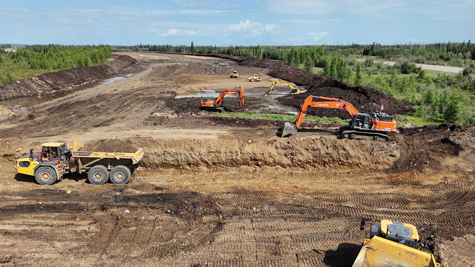 Aerial view of Theoden crews and equipment working an active highway build